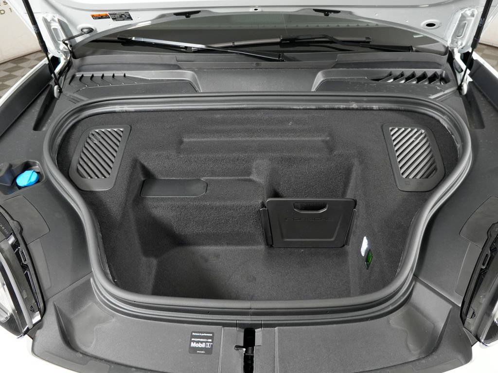 Certified 2026 Porsche Macan 4 Electric AWD/4WD image 12