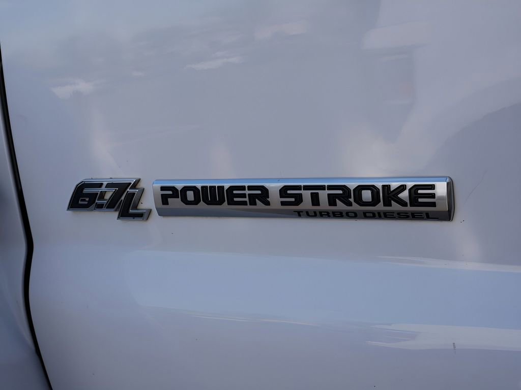 Used 2016 Ford F650 2WD Regular Cab Super Duty image 10