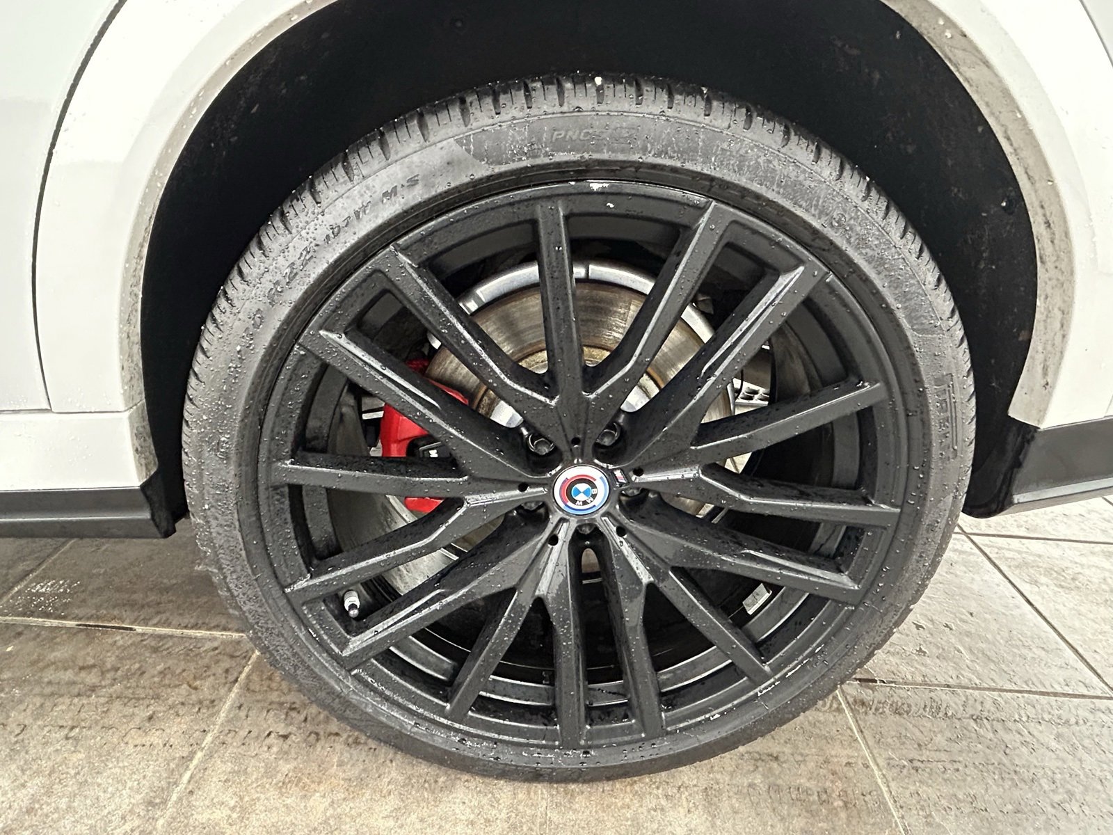 Used 2023 BMW X6 M50i w/ Executive Package image 35