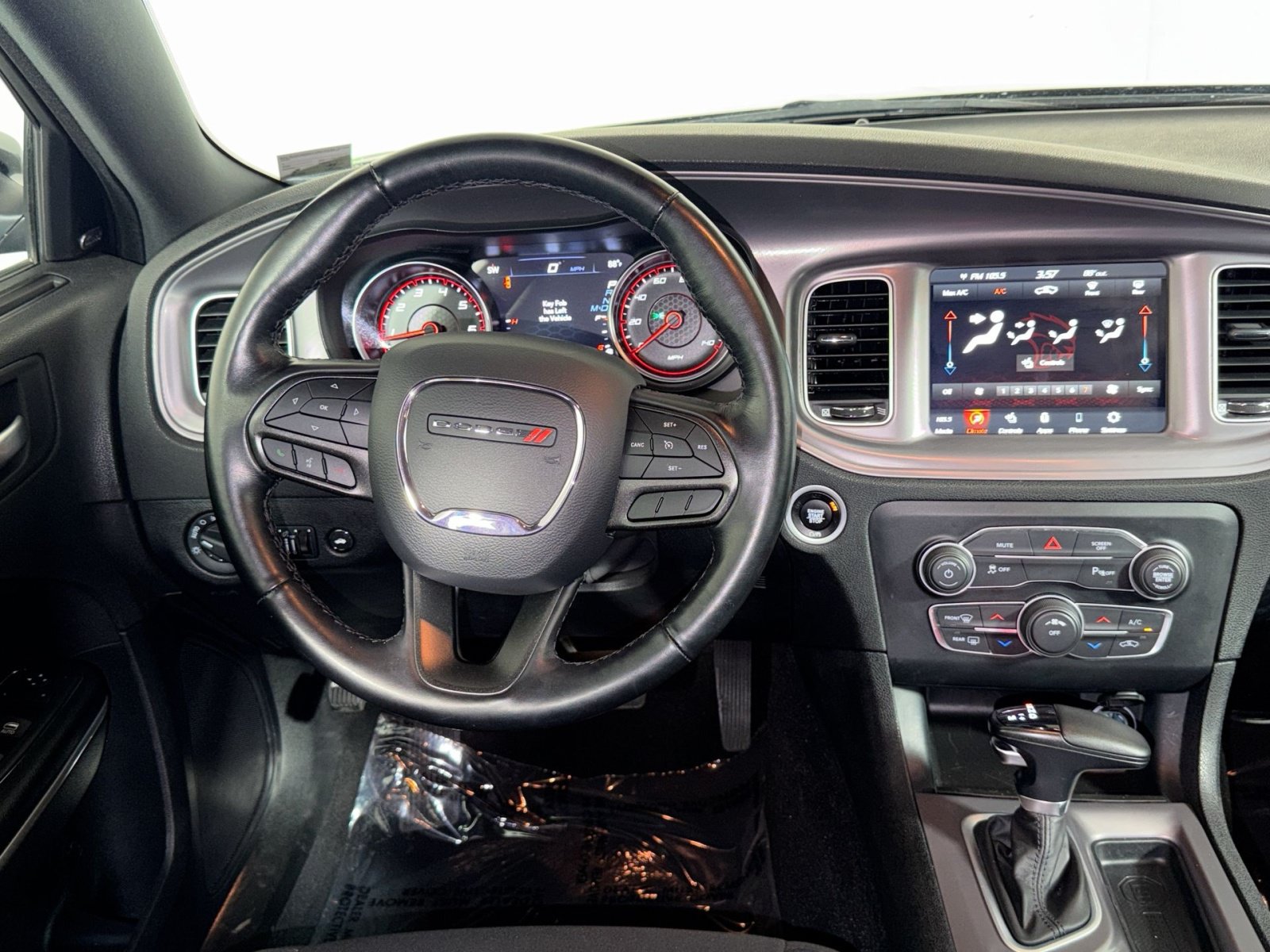 Used 2023 Dodge Charger SXT w/ Cold Weather Package RWD image 16