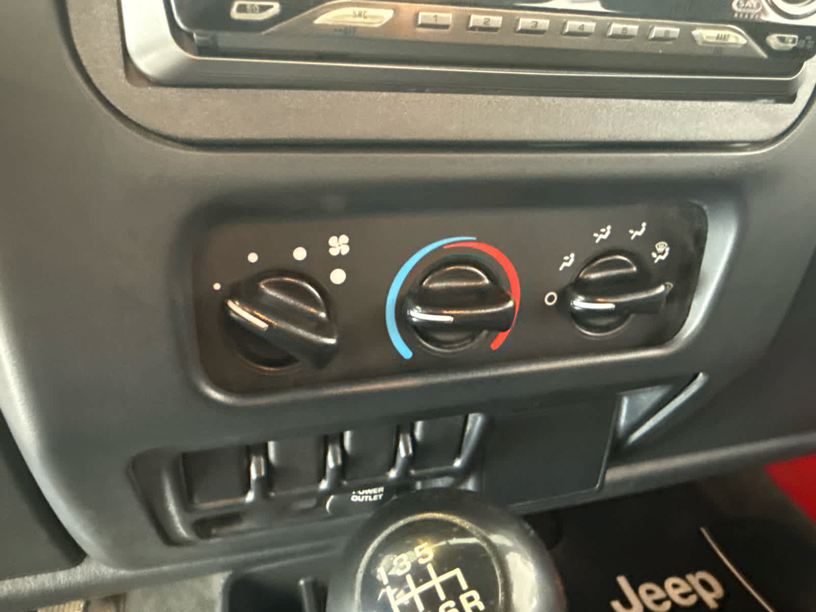Used 2005 Jeep Wrangler SE AWD/4WD image 12