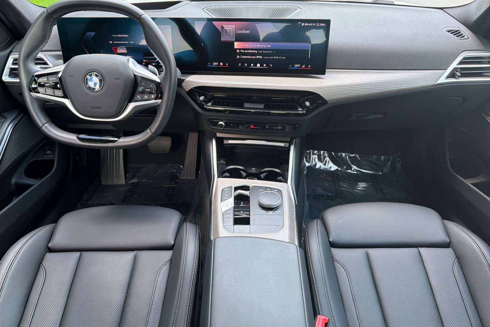 Certified 2025 BMW 330i Sedan image 17