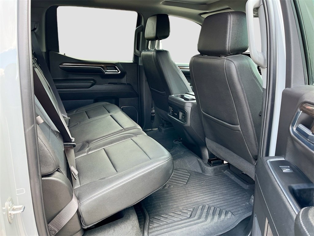 Used 2024 Chevrolet Silverado 1500 LT Trail Boss w/ Convenience Package II image 29