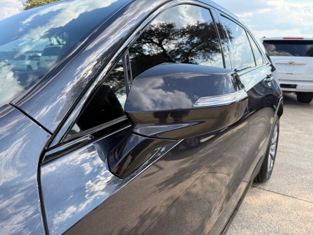Used 2023 Cadillac XT4 Sport w/ Cold Weather Package FWD image 11