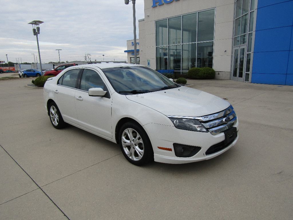 Used 2012 Ford Fusion SE FWD image 3