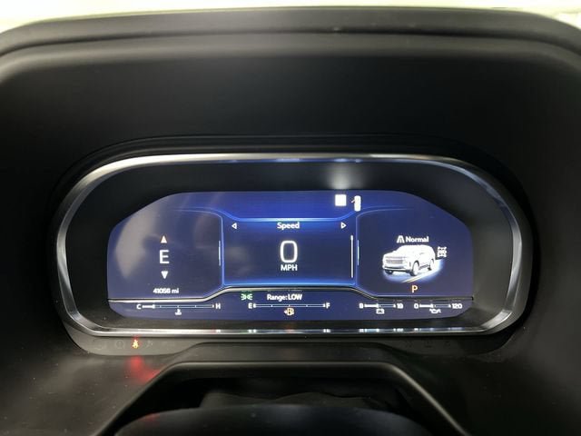 Certified 2022 Chevrolet Tahoe High Country AWD/4WD image 12