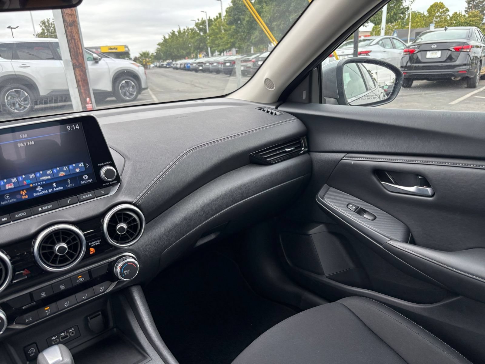 Used 2025 Nissan Sentra SV FWD image 33