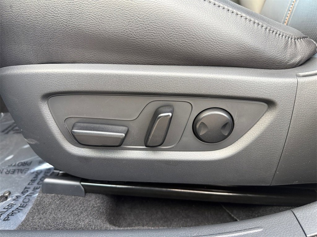 Used 2025 MAZDA CX-50 2.5 Hybrid w/ Cargo Package image 33