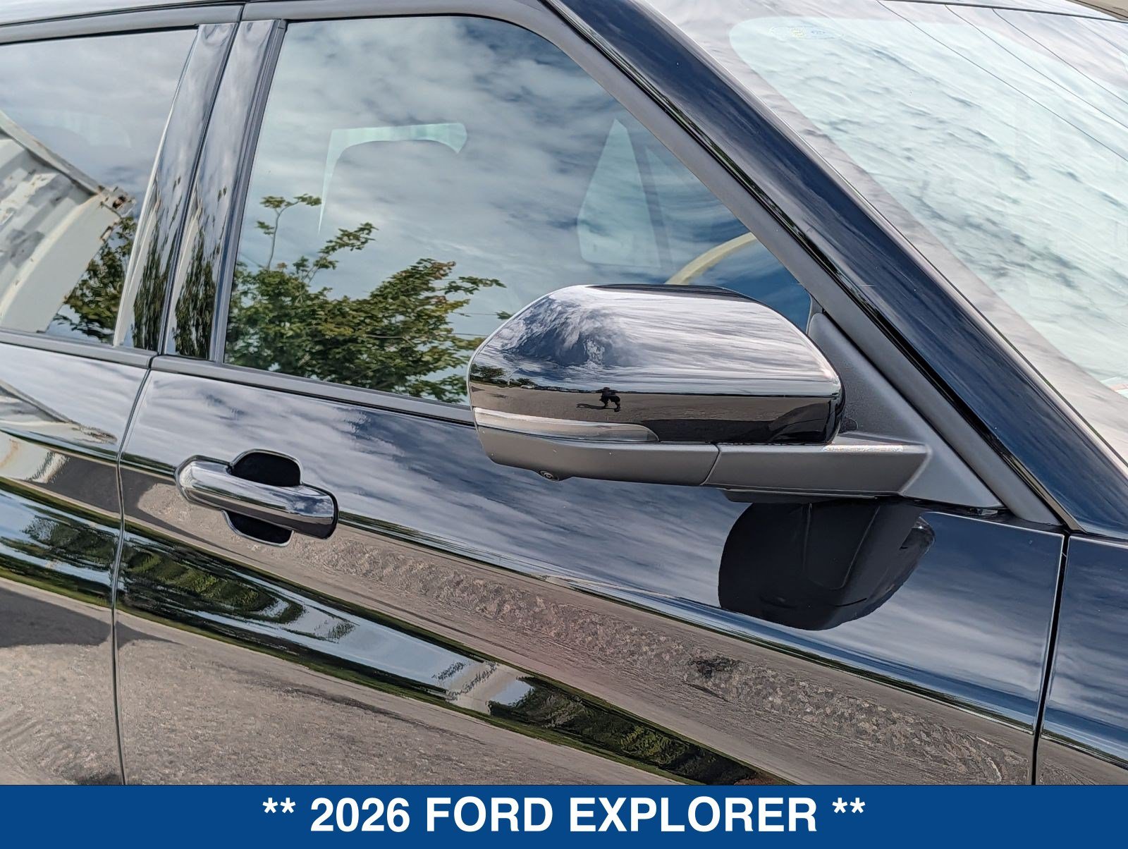 New 2026 Ford Explorer ST w/ Sun And Sound Package AWD/4WD image 12