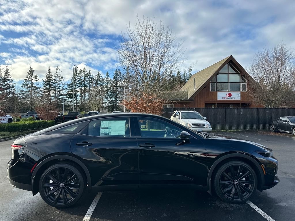 New 2026 Toyota Crown Nightshade image 2