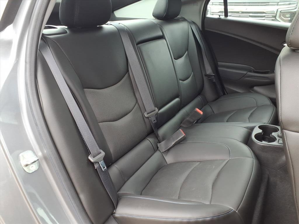 Used 2018 Chevrolet Volt Premier w/ Driver Confidence Package image 13