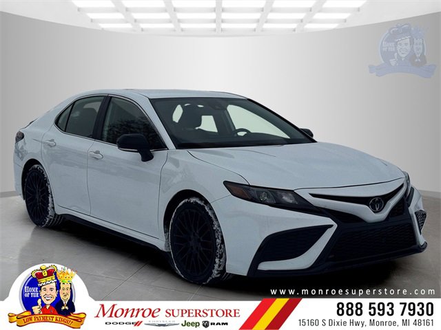 Used 2024 Toyota Camry SE