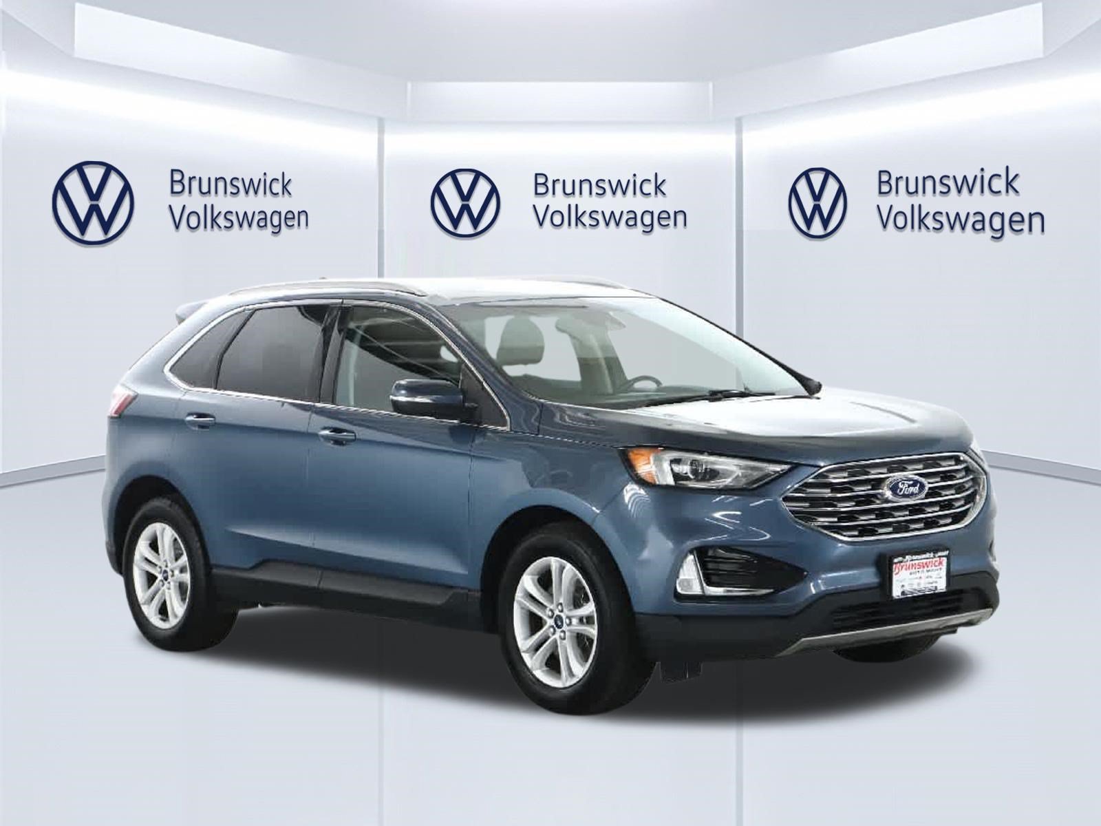 Used 2019 Ford Edge SEL w/ Equipment Group 201A AWD/4WD image 9