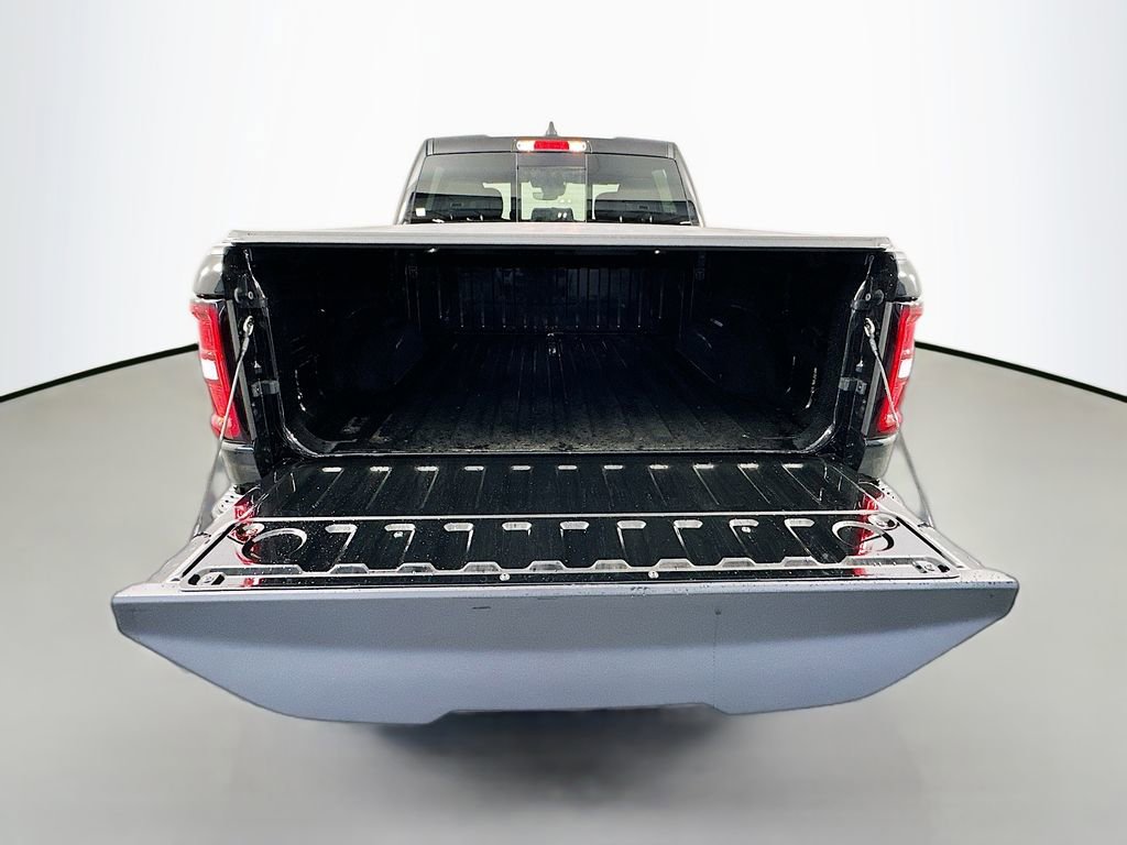 New 2026 RAM 1500 Big Horn AWD/4WD image 16