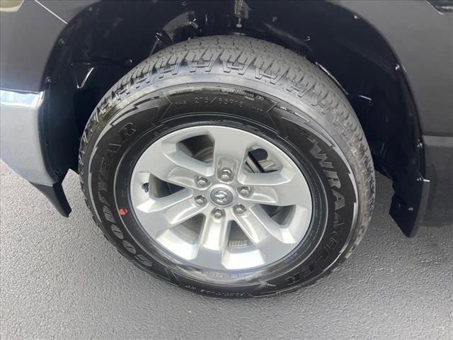 Used 2024 RAM 1500 Laramie image 30