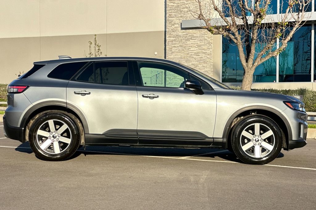 Certified 2024 Honda Prologue EX image 3