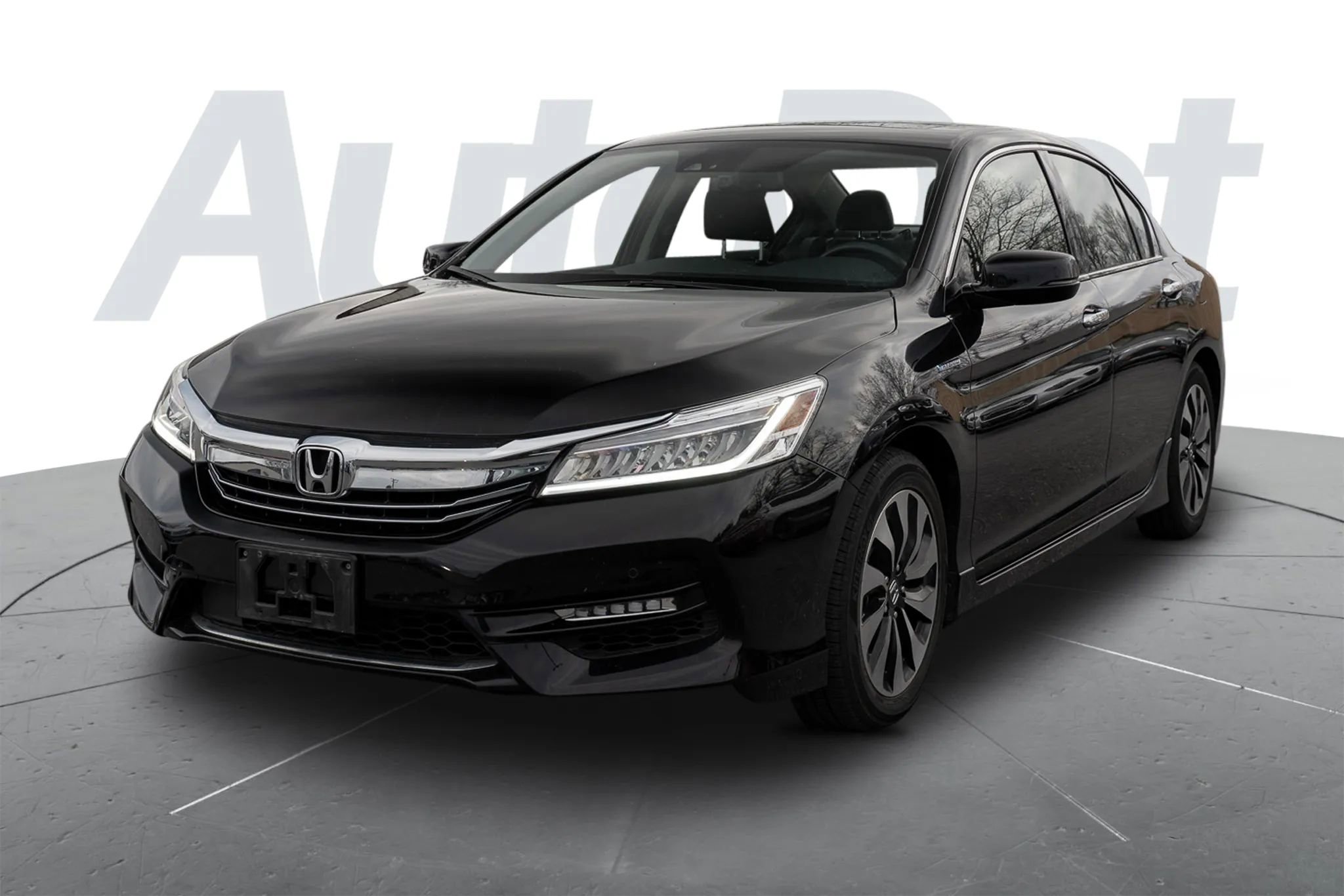Used 2017 Honda Accord Touring image 5