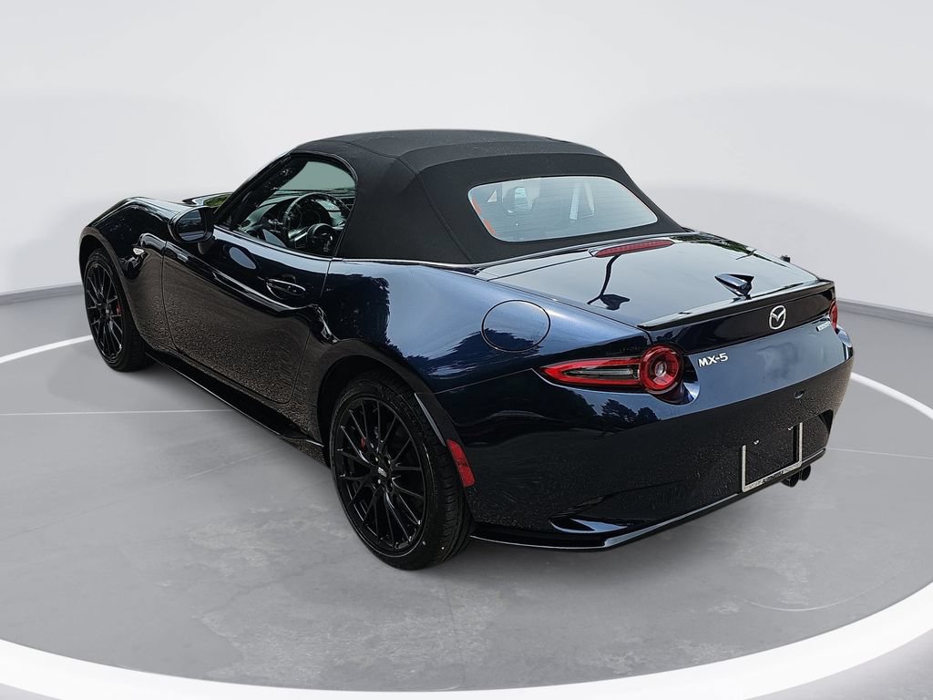 New 2026 MAZDA MX-5 Miata Club w/ Interior Package RWD image 7
