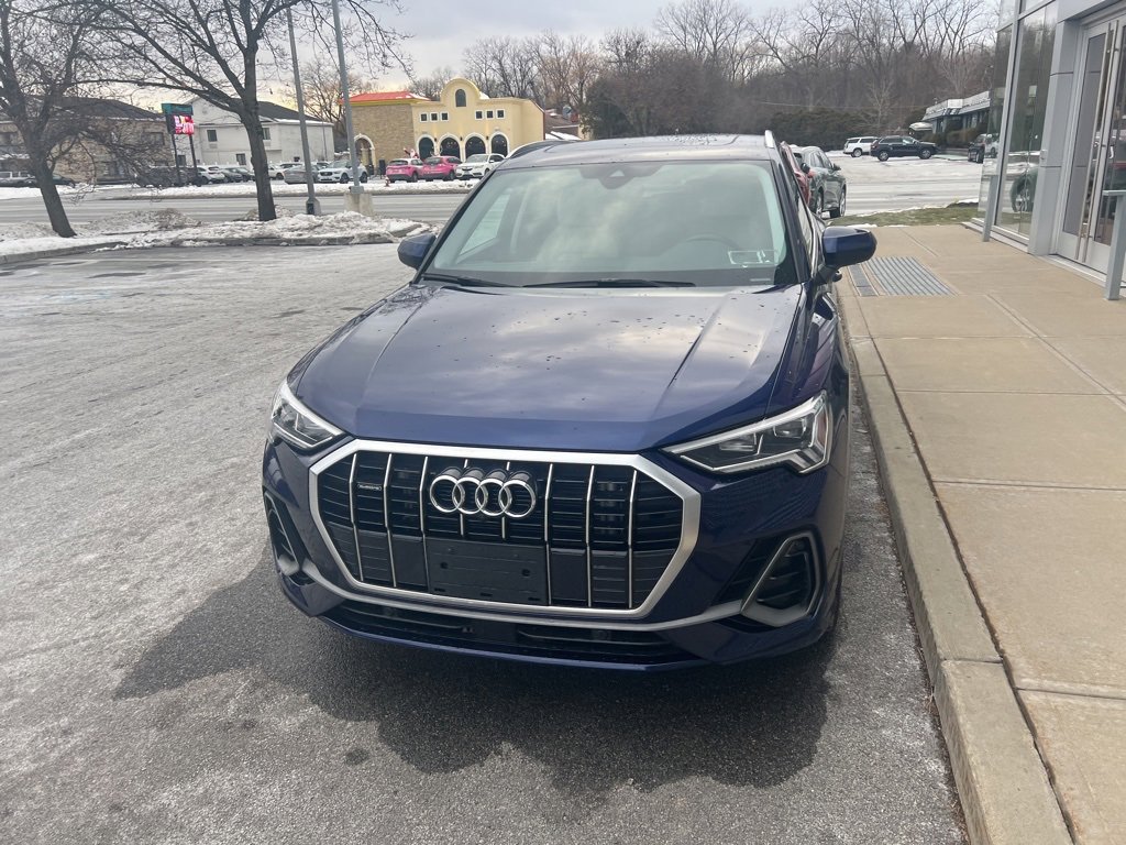 Used 2023 Audi Q3 2.0T Premium Plus image 41
