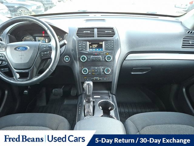 Certified 2019 Ford Explorer XLT w/ Class III Trailer Tow Package image 17