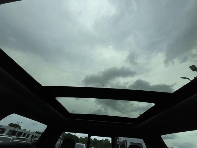 Used 2020 Ford F150 Lariat w/ Equipment Group 502A Luxury image 27