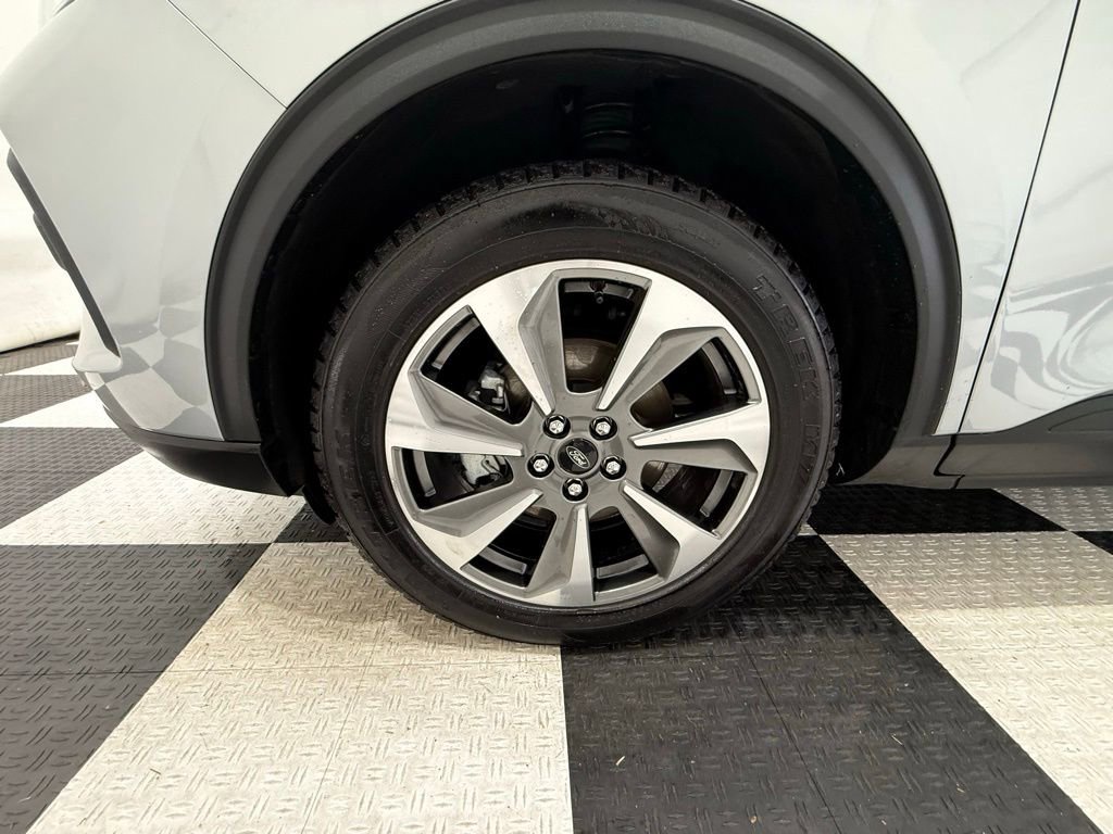 Used 2024 Ford Escape Platinum AWD/4WD image 11
