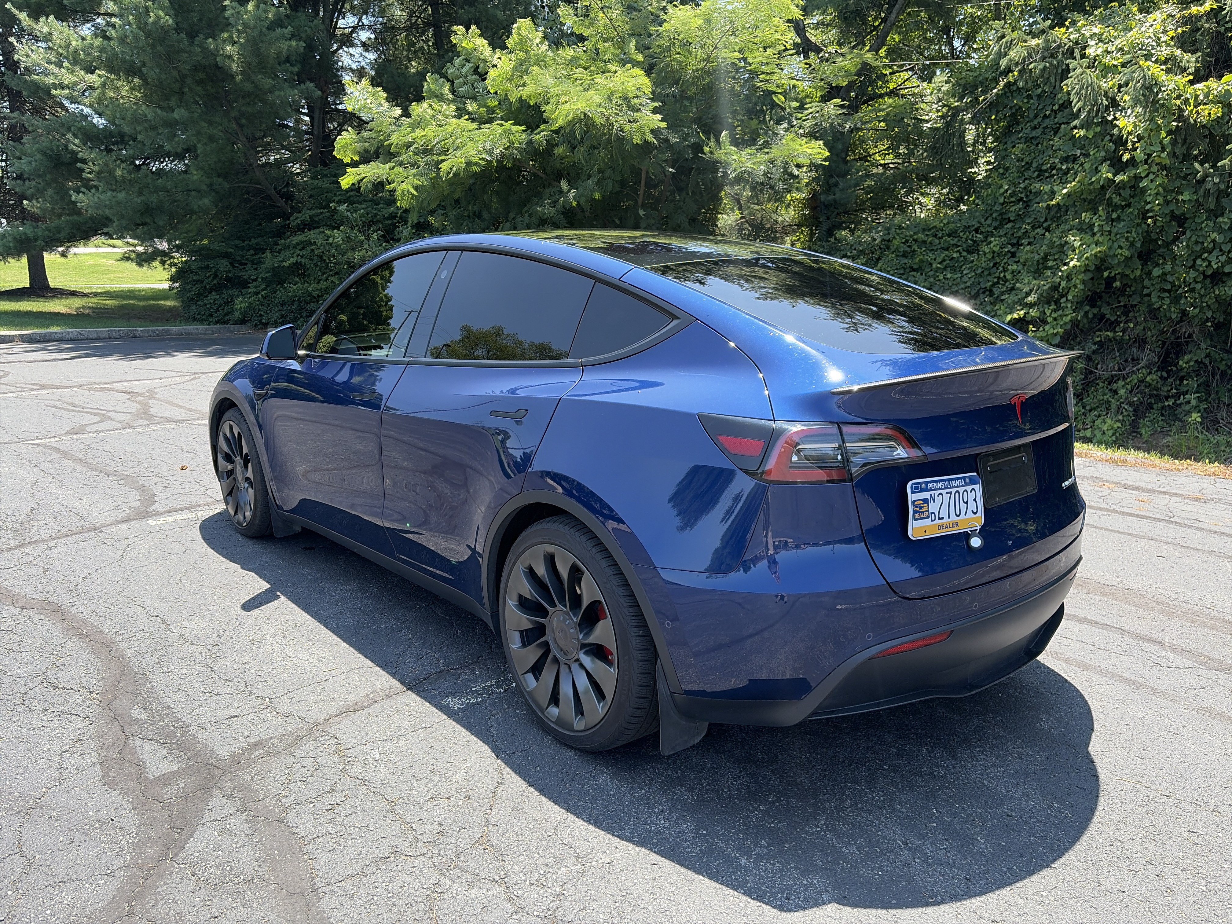Used 2022 Tesla Model Y Performance AWD/4WD image 7