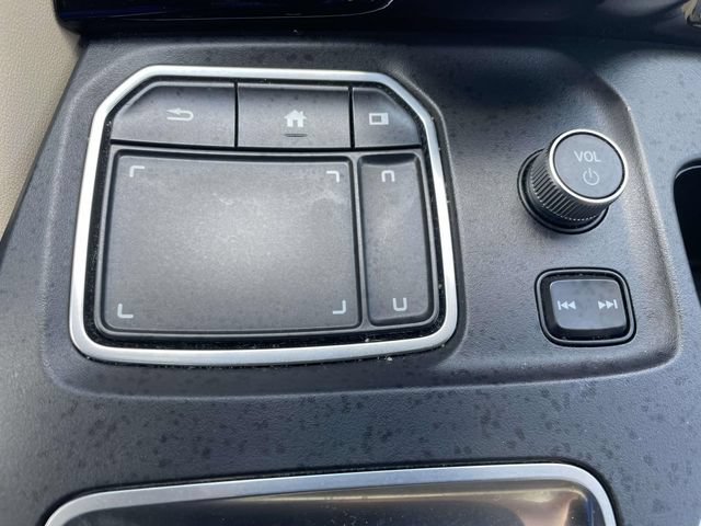 Used 2023 Acura MDX SH-AWD w/ Technology Package image 32