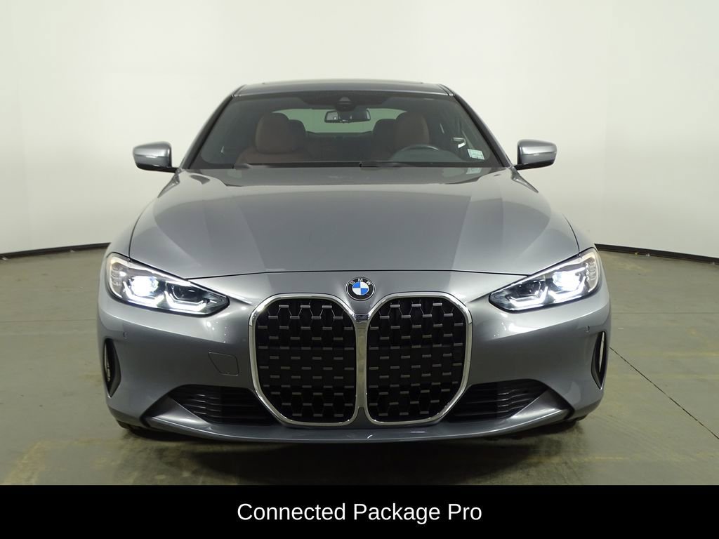 Used 2023 BMW 430i Coupe w/ Premium Package image 3
