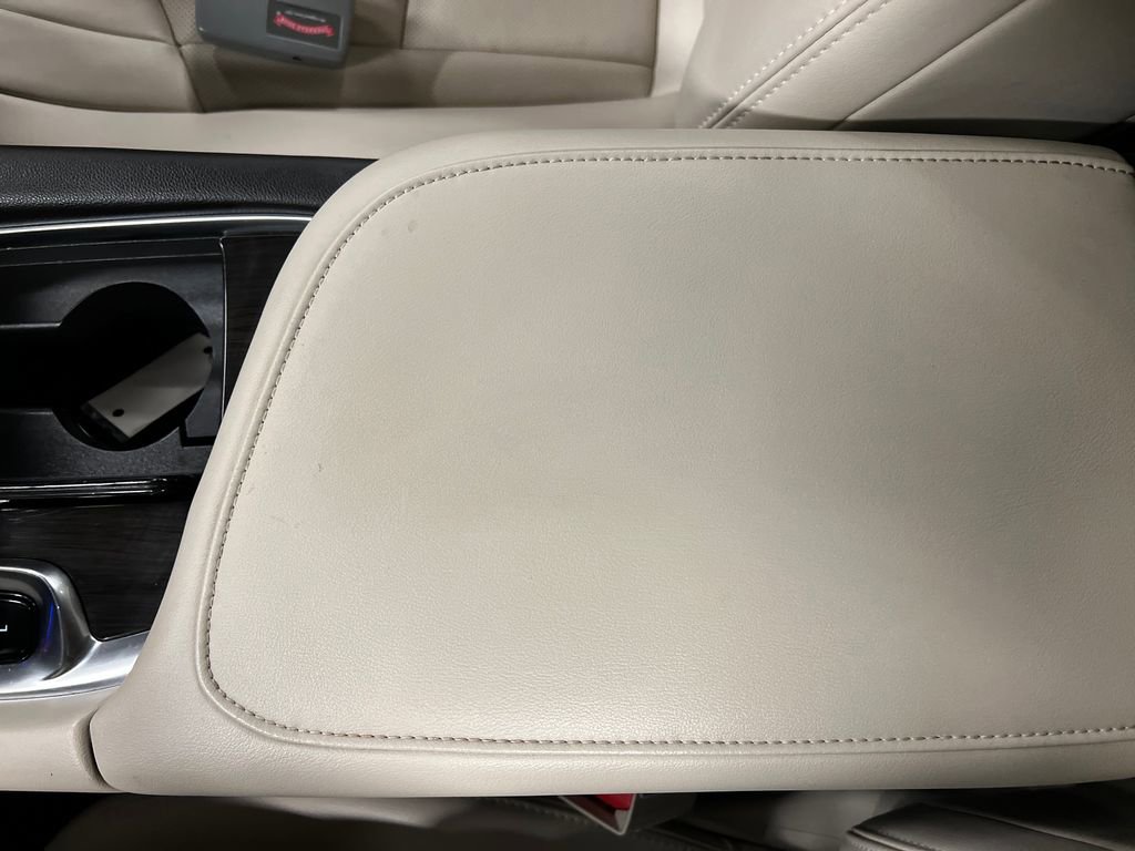Certified 2024 Buick Enclave Essence w/ Trailering Package, 5000 lbs. AWD/4WD image 27