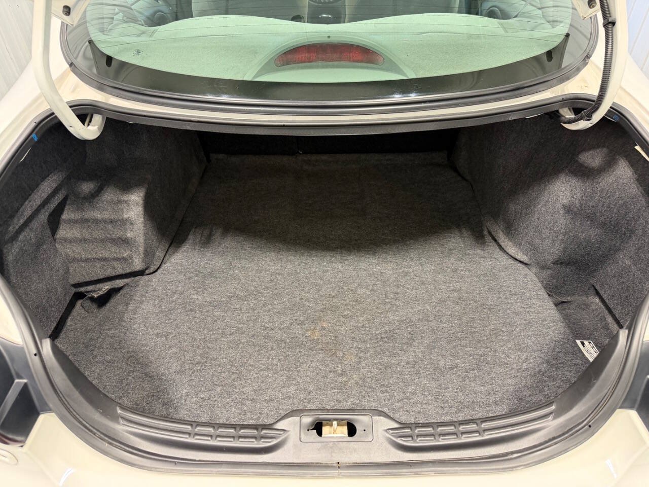 Used 1997 Ford Taurus SHO FWD image 36