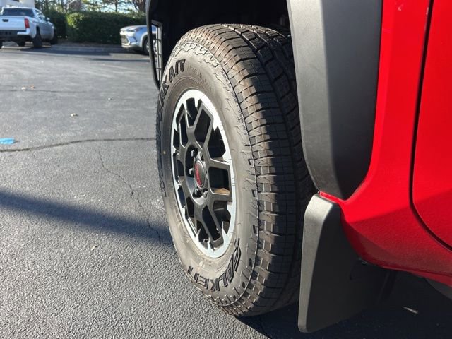 New 2025 Toyota Tacoma TRD Off-Road AWD/4WD image 12
