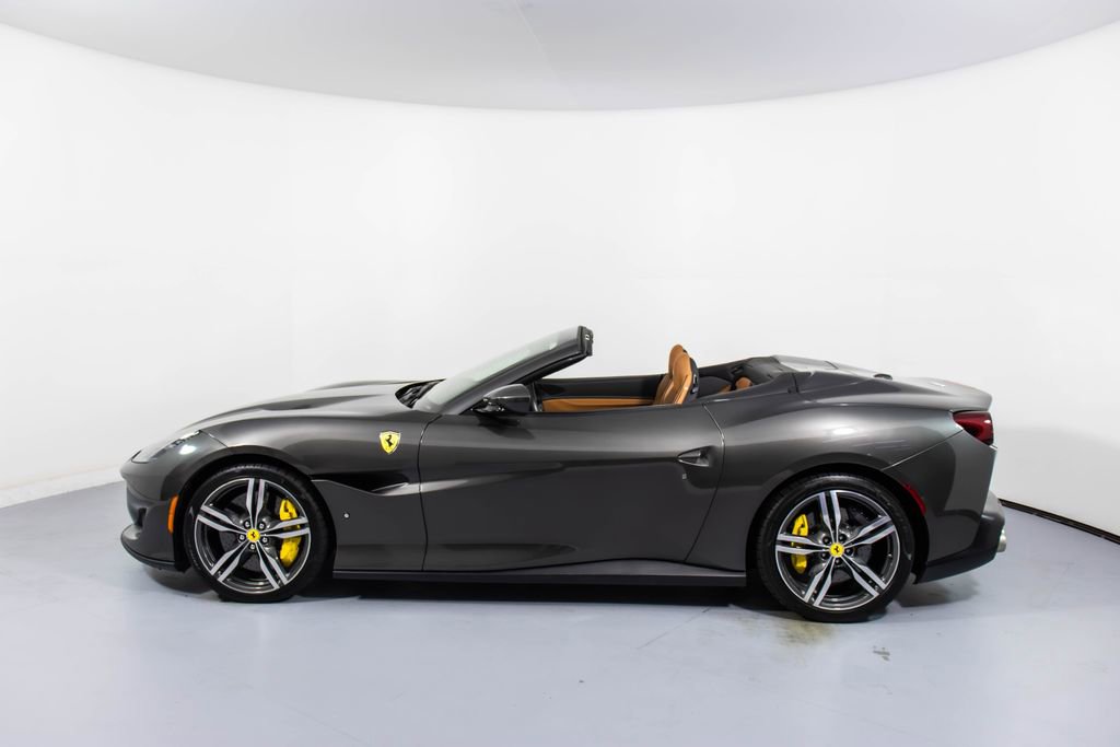 Certified 2019 Ferrari Portofino image 9