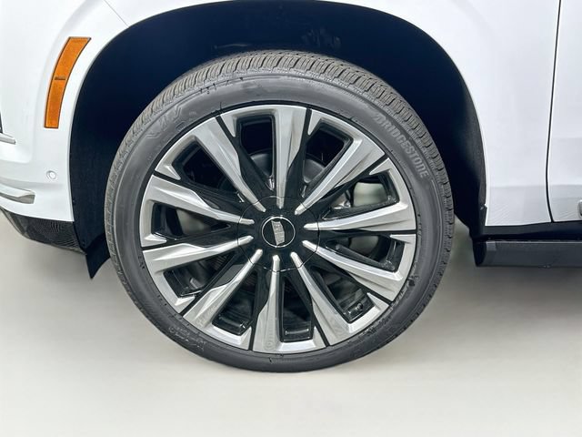 New 2026 Cadillac Escalade ESV Platinum Luxury AWD/4WD image 24