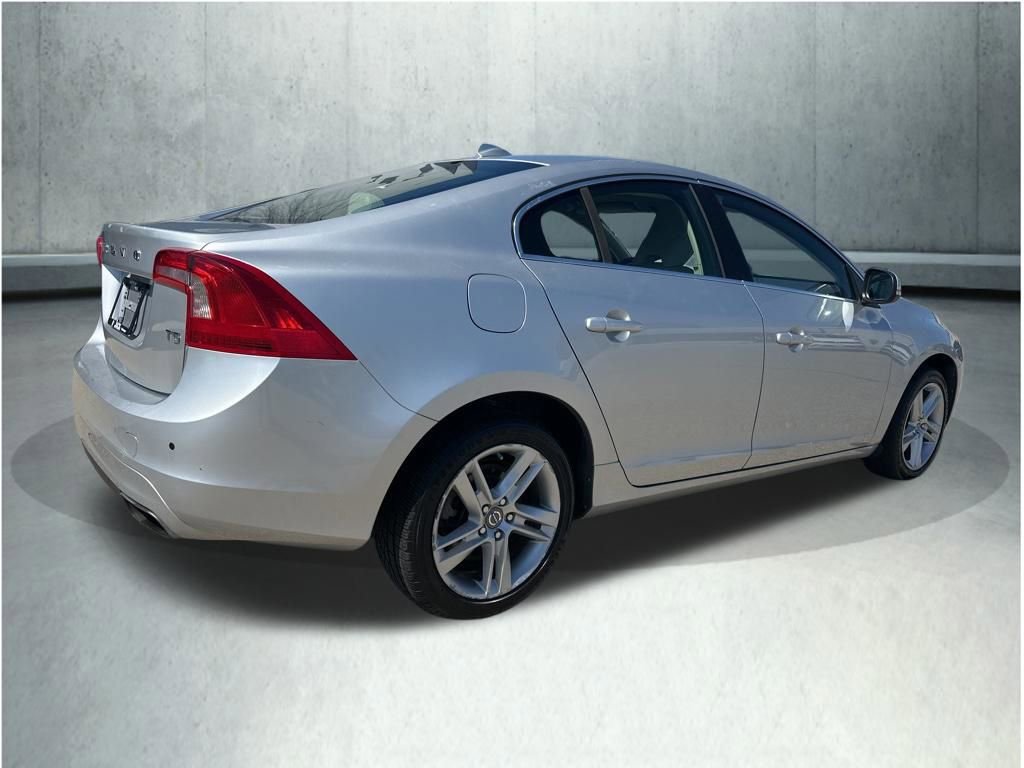 Used 2014 Volvo S60 T5 image 5