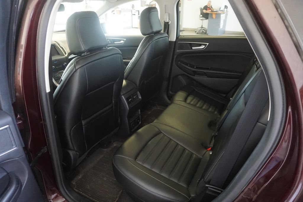 Used 2020 Ford Edge SEL w/ Convenience Package AWD/4WD image 19