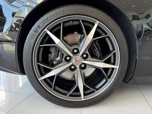 Used 2023 Chevrolet Corvette Stingray Premium Cpe w/ Z51 Performance Package RWD image 14