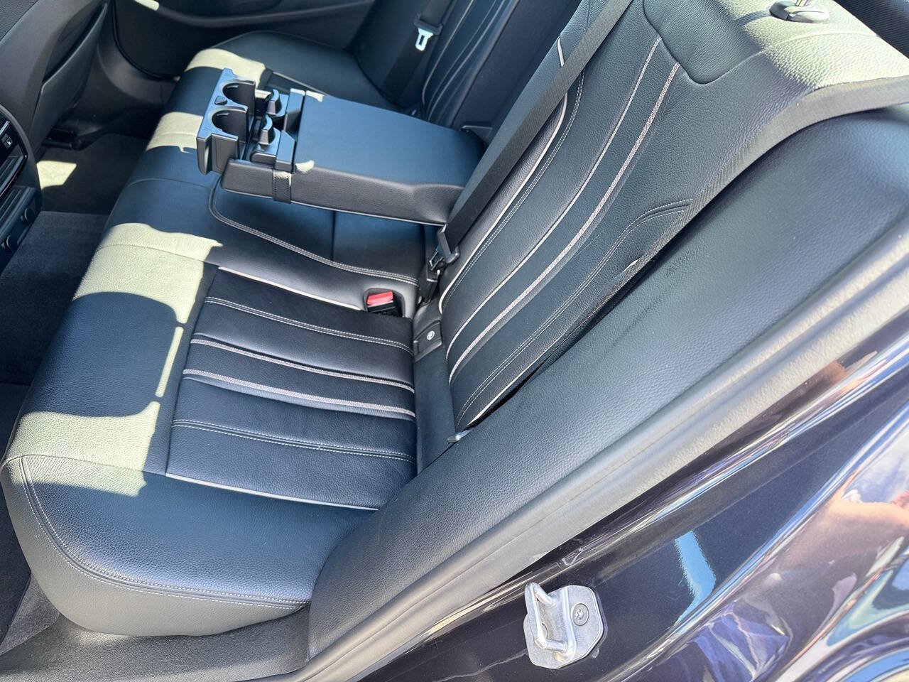 Used 2017 BMW 540i xDrive AWD/4WD image 6