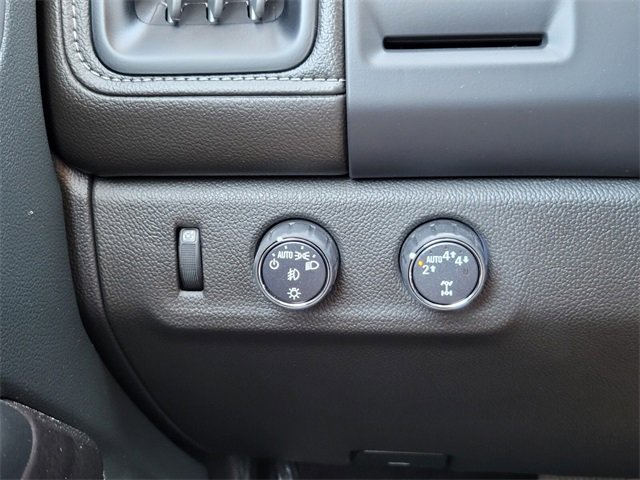 Used 2022 GMC Canyon Elevation image 38