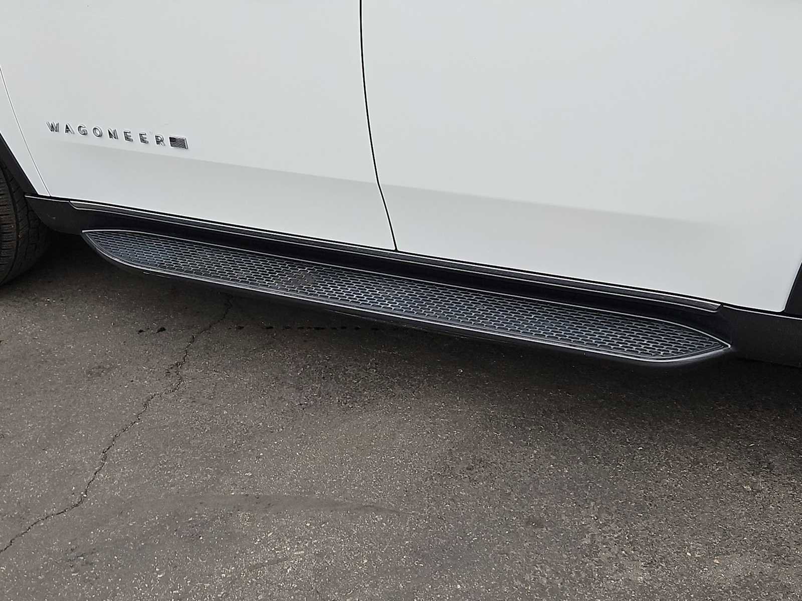 Used 2022 Jeep Wagoneer Series I image 37