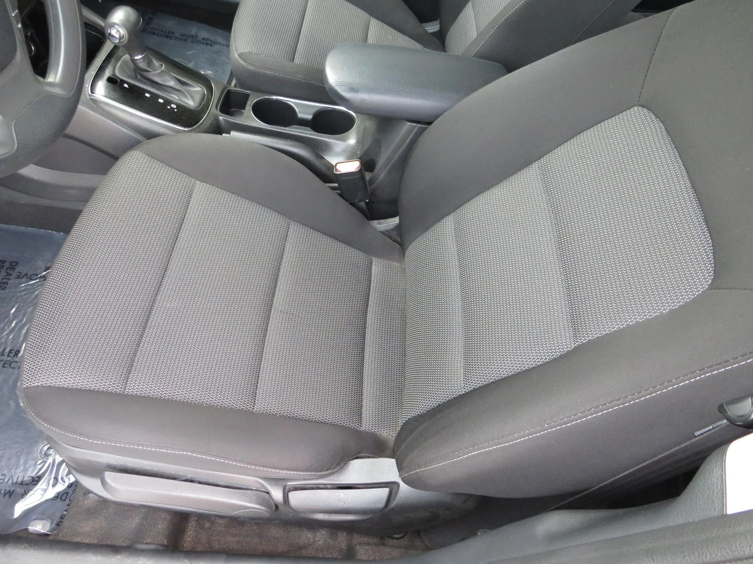 Used 2017 Kia Forte LX image 39