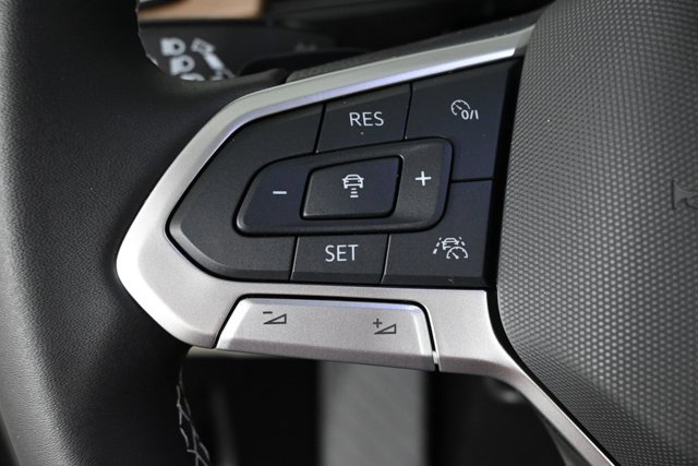 New 2026 Volkswagen Atlas SE image 24