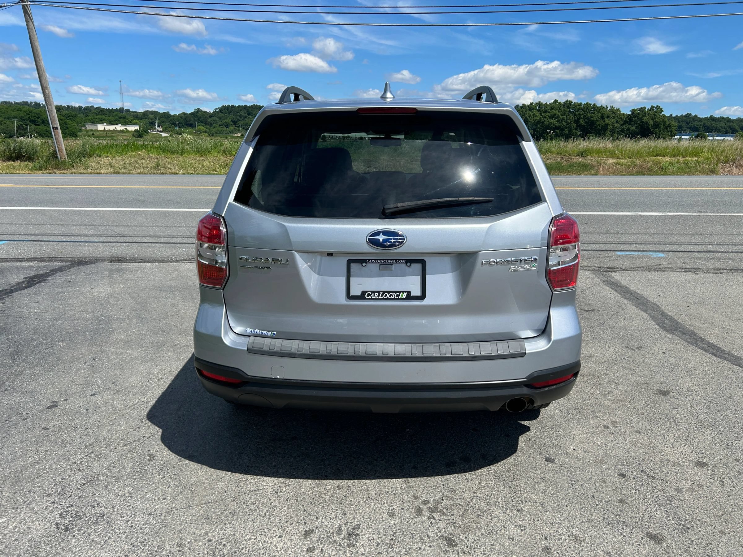 Used 2016 Subaru Forester 2.5i Touring w/ Protection Package #2 AWD/4WD image 7