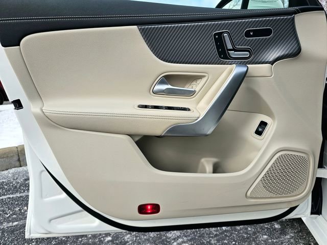 Certified 2025 Mercedes-Benz CLA 250 4MATIC image 22