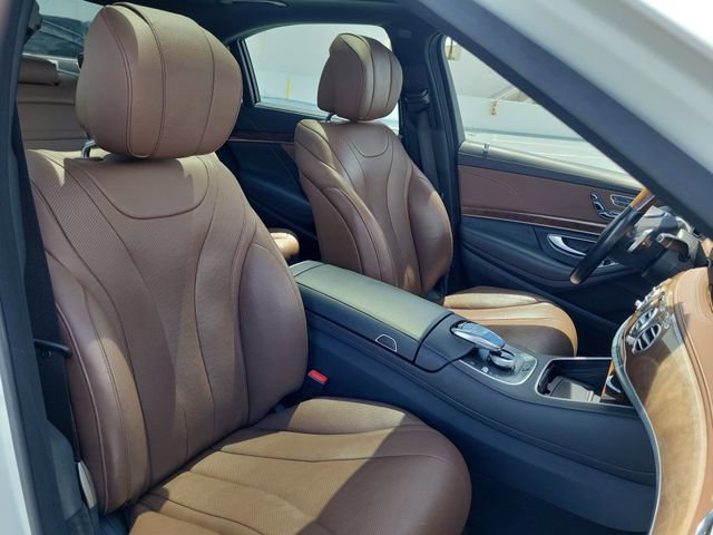 Used 2015 Mercedes-Benz S 550 4MATIC Sedan w/ Sport Package image 21