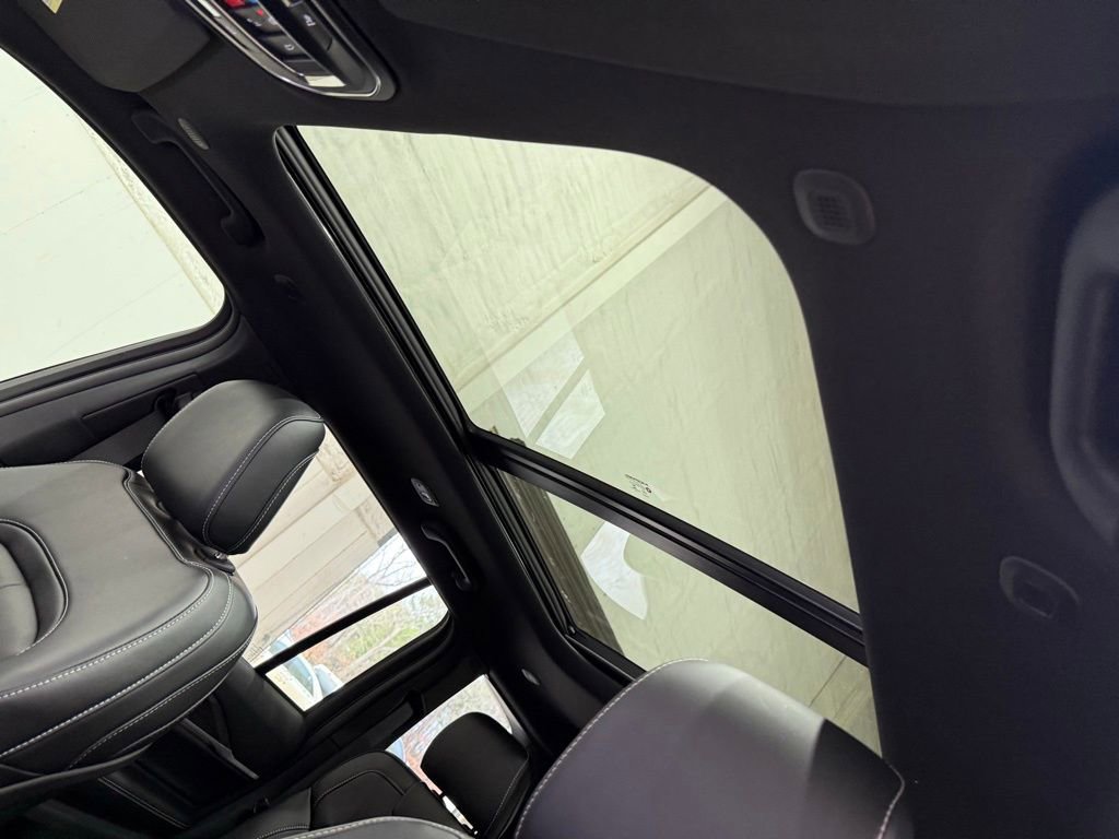 New 2026 Jeep Grand Cherokee Limited w/ Limited Altitude Package image 25