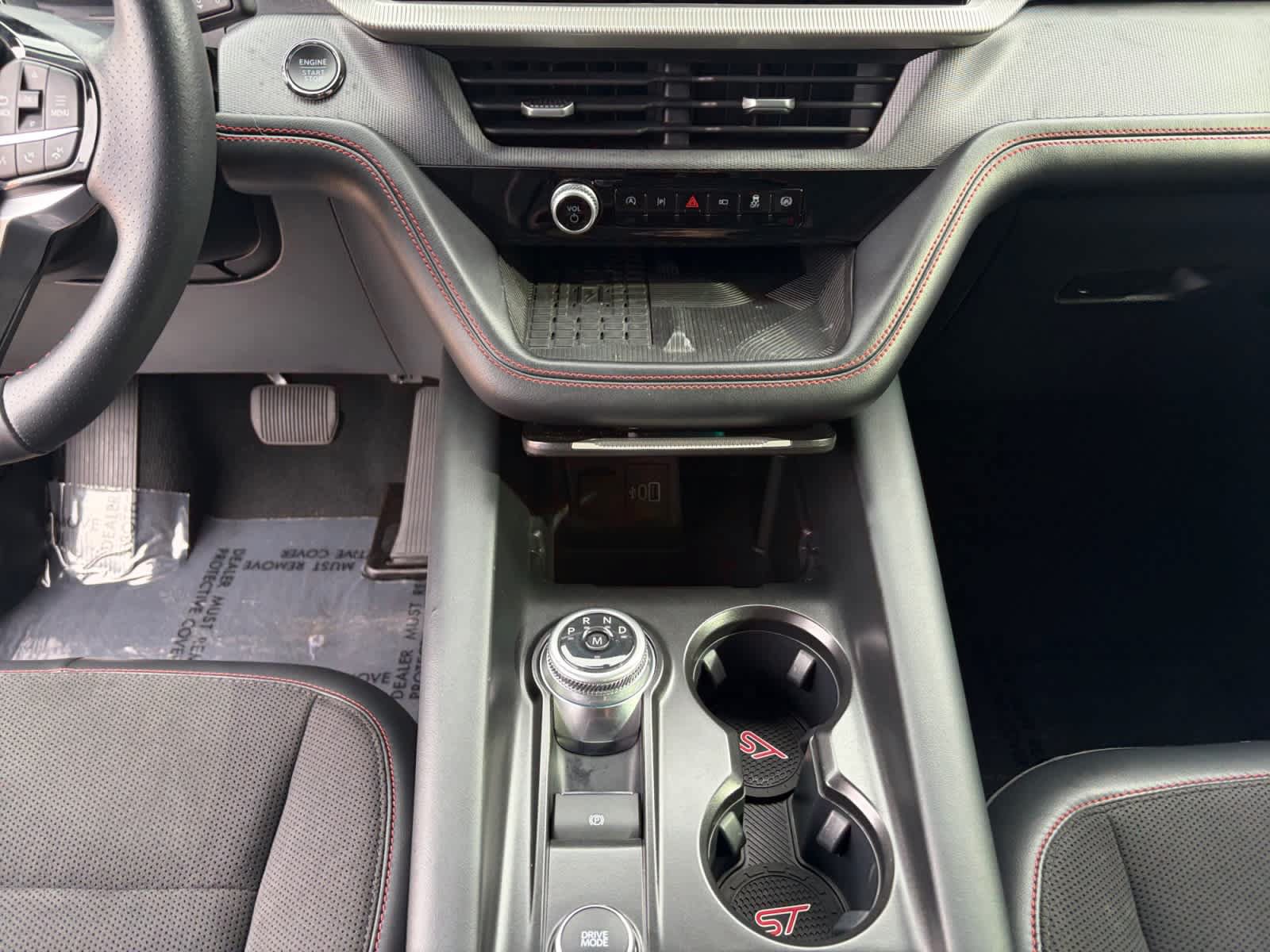 Used 2025 Ford Explorer ST AWD/4WD image 11