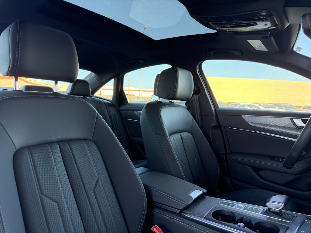 Used 2024 Audi A6 Premium Plus w/ Premium Plus Package image 41