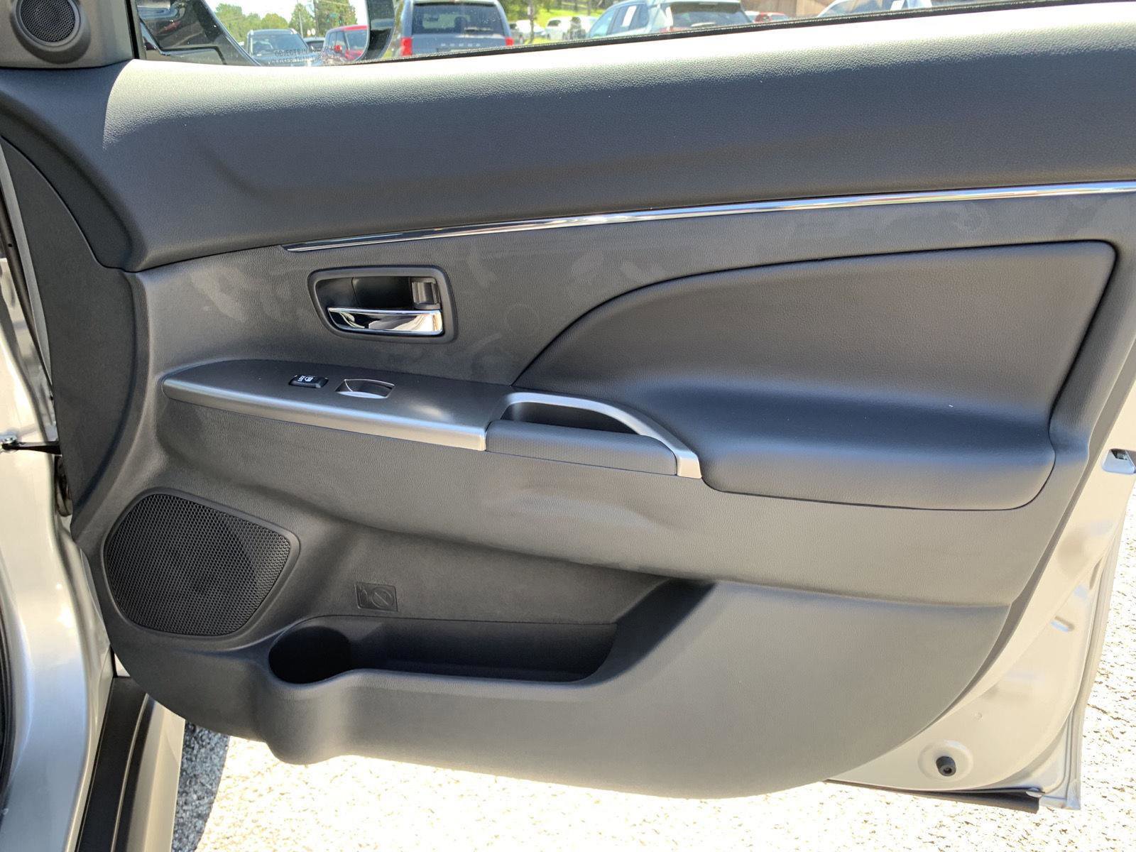 New 2025 Mitsubishi Outlander Sport ES image 23