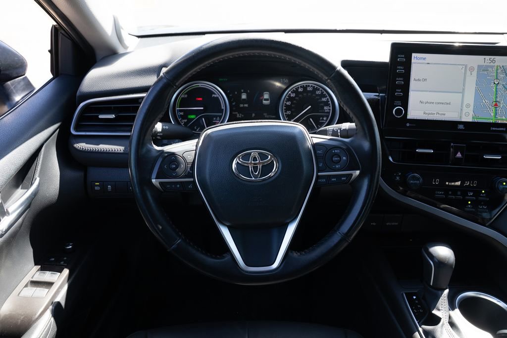 Used 2023 Toyota Camry XLE FWD image 11